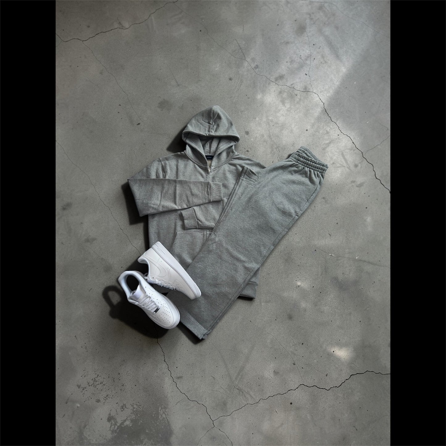 DANSÈLL STRAIGHT LEG JOGGERS (GREY MARL)